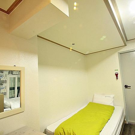 Eel Guesthouse Сеул Номер фото